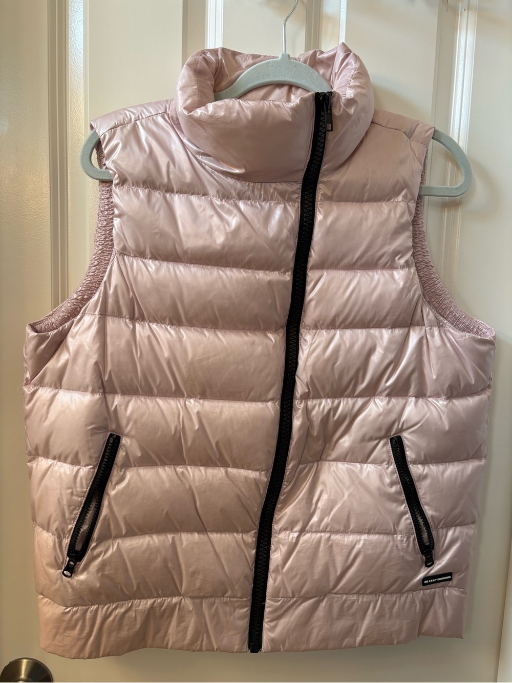DKNY Pale Pink Quilted Puffer Vest with Black Zippers 9001